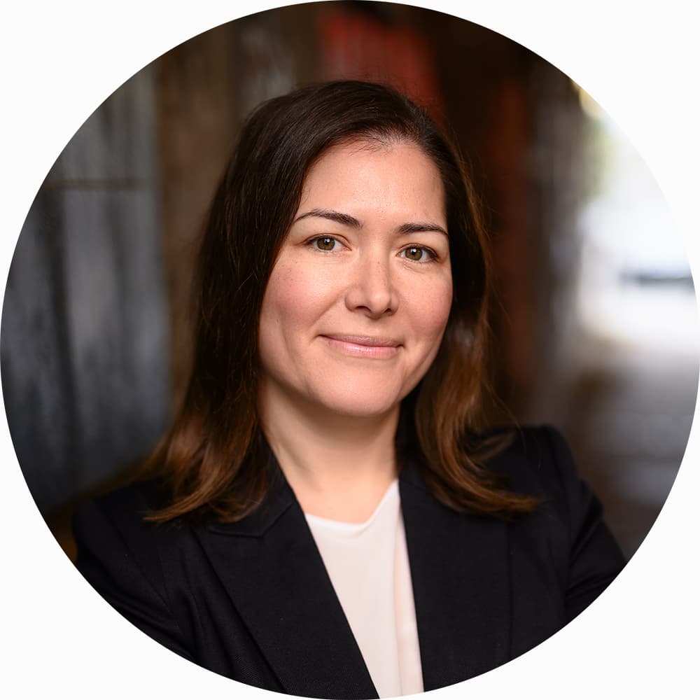 Nadia's Outdoor LinkedIn Headshot in Natural Light